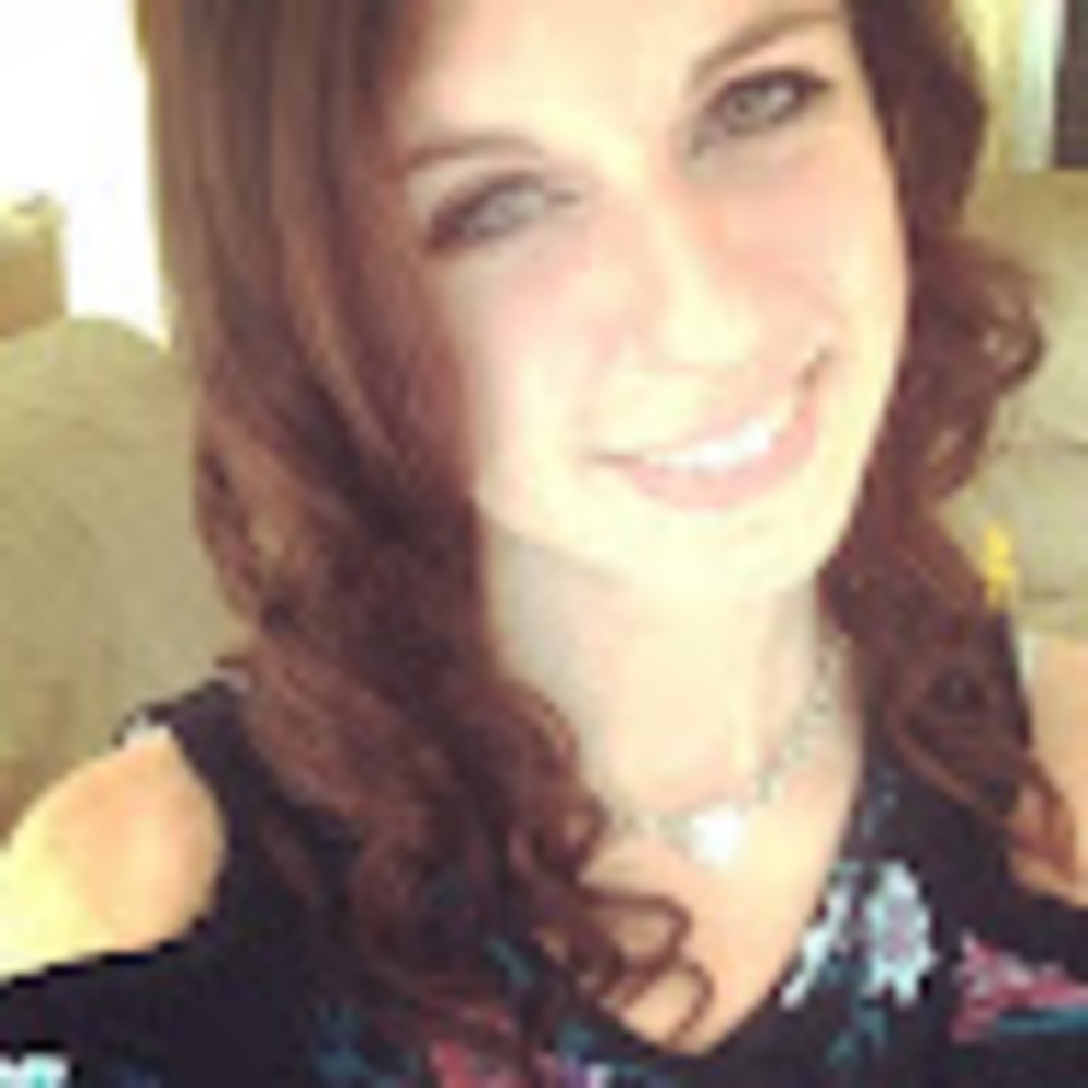 Meet your Posher, Alyssa